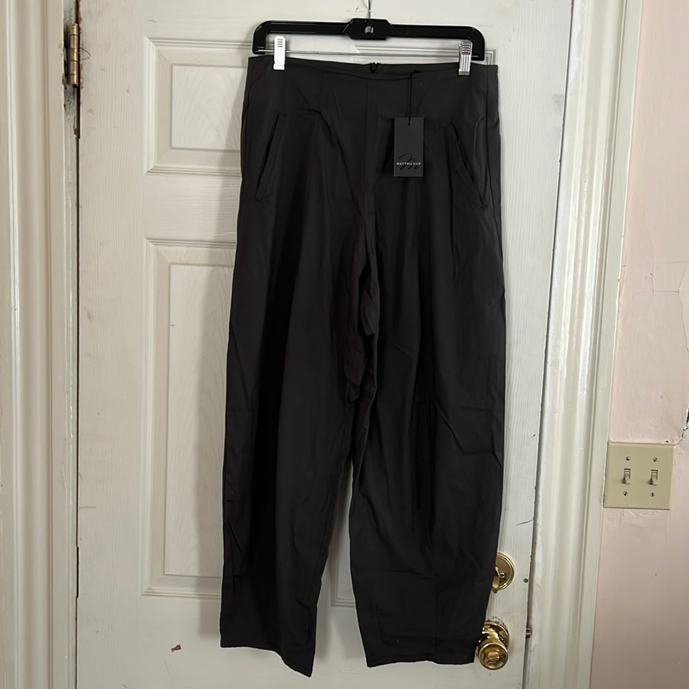 Matt Hildur Light-weight cotton balloon type pant